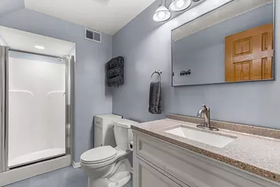 819  Kings Ridge Ct, West Bend, WI 53090 - Photo 25