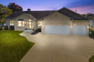 3681 W Jerelin Dr, Franklin, WI 53132 - Photo 1