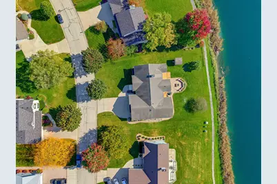 3681 W Jerelin Dr, Franklin, WI 53132 - Photo 57