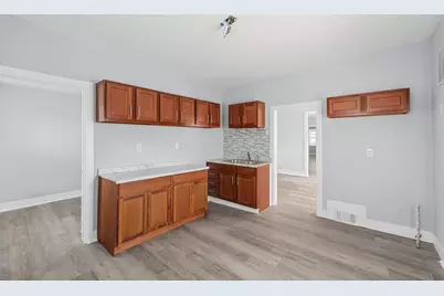 917 S 9th St, Milwaukee, WI 53204 - Photo 5