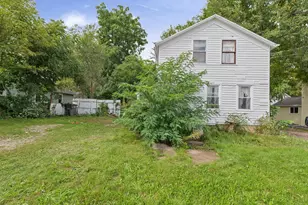 138 N George St, Whitewater, WI 53190 - Photo 1