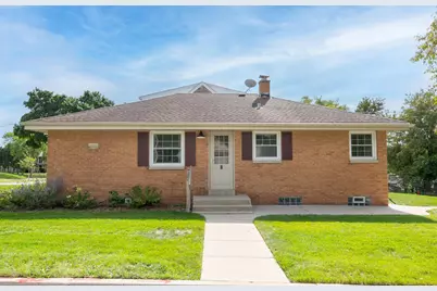 4175 N 92nd St, Wauwatosa, WI 53222 - Photo 21