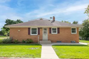4175 N 92nd St, Wauwatosa, WI 53222 - Photo 21