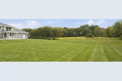 N60W26339  Katesbridge Dr, Lisbon, WI 53089 - Photo 3