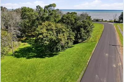 5Lts  Lakeshore Rd, Cleveland, WI 53015 - Photo 17