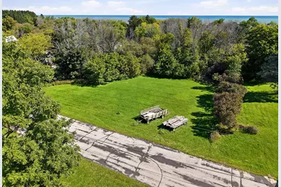 5Lts  Lakeshore Rd, Cleveland, WI 53015 - Photo 7