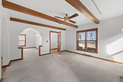 143 E Luther Ave, Oconomowoc, WI 53066 - Photo 7
