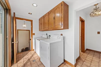 143 E Luther Ave, Oconomowoc, WI 53066 - Photo 19