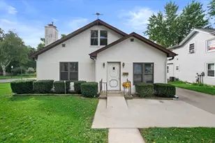 143 E Luther Ave, Oconomowoc, WI 53066 - Photo 1