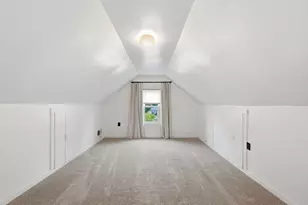 5953 S Phillips St, Greenfield, WI 53221 - Photo 17