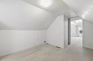 5953 S Phillips St, Greenfield, WI 53221 - Photo 19