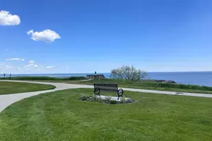 4120 S Lake Dr, Saint Francis, WI 53235 - Photo 41