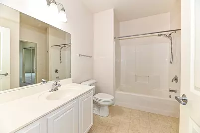 4120 S Lake Dr #C355, Saint Francis, WI 53235 - Photo 15