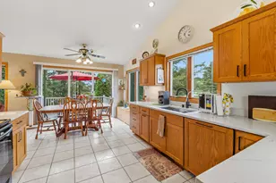5337 Bluebell Ct, Sheboygan, WI 53083 - Photo 3