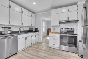 315 Smith St, Plymouth, WI 53073 - Photo 9