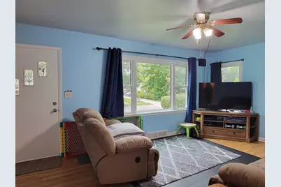 2430 E Denton Ave, Saint Francis, WI 53235 - Photo 9