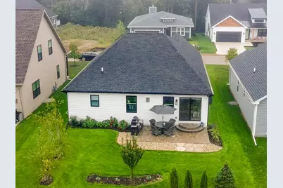 307  Evan Dr, Lake Geneva, WI 53147 - Photo 25