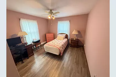 12328 W Walker St, West Allis, WI 53214 - Photo 9