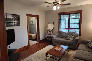 706 S 9th St, Watertown, WI 53094 - Photo 9
