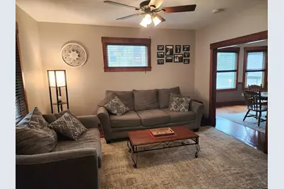 706 S 9th St, Watertown, WI 53094 - Photo 7