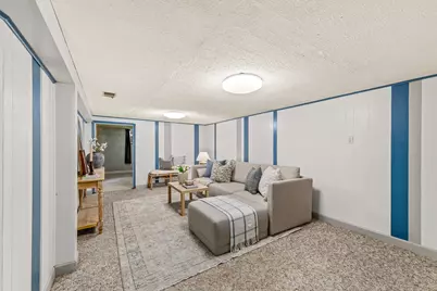 1376  Aldoro Dr, Waukesha, WI 53188 - Photo 21