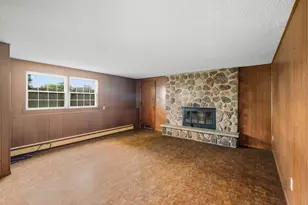 4703 7 Mile Rd, Racine, WI 53402 - Photo 9
