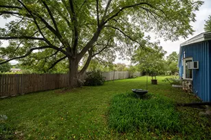 4703 7 Mile Rd, Racine, WI 53402 - Photo 25