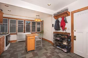 1020 College Ave, Racine, WI 53403 - Photo 9