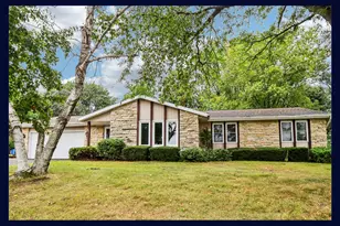685 Oak Dr, Jefferson, WI 53549 - Photo 1