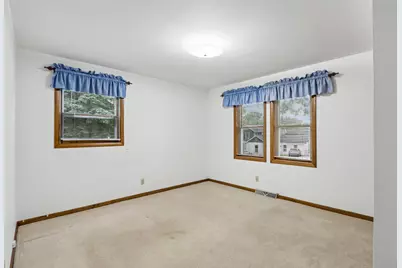 685  Oak Dr, Jefferson, WI 53549 - Photo 29