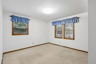 685 Oak Dr, Jefferson, WI 53549 - Photo 29