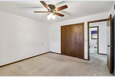 685  Oak Dr, Jefferson, WI 53549 - Photo 33