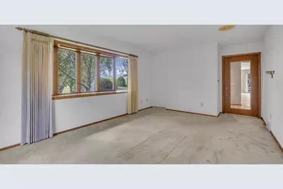 15522  Mineral Springs Rd, Meeme, WI 53063 - Photo 11