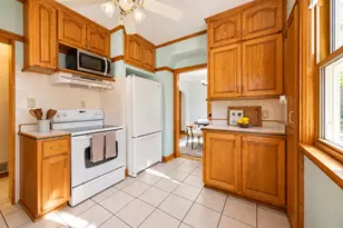6602 W Hadley St, Milwaukee, WI 53210 - Photo 11