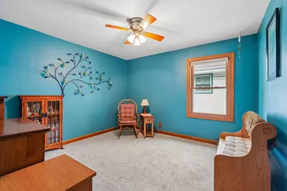 915 S 91st St, West Allis, WI 53214 - Photo 19