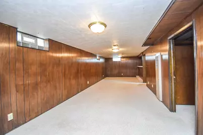 3010 S 96th St, West Allis, WI 53227 - Photo 11