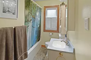 2735 Fox Grove Dr, Racine, WI 53185 - Photo 15