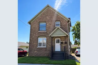 1015  Hamilton St, Manitowoc, WI 54220 - Photo 1