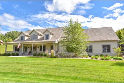 3006  Old Oak Rd, Hartford, WI 53027 - Photo 1