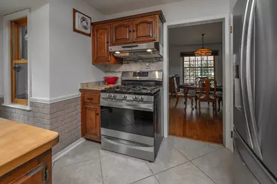 6041 N Santa Monica Blvd, Whitefish Bay, WI 53217 - Photo 15