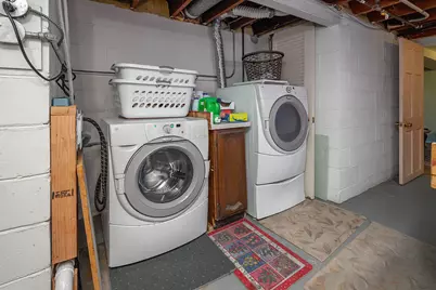 6041 N Santa Monica Blvd, Whitefish Bay, WI 53217 - Photo 37