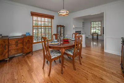 6041 N Santa Monica Blvd, Whitefish Bay, WI 53217 - Photo 7