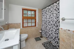 6041 N Santa Monica Blvd, Whitefish Bay, WI 53217 - Photo 23