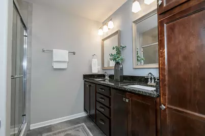 466  Bleeker St, Delafield, WI 53018 - Photo 29