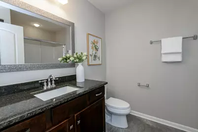 466  Bleeker St, Delafield, WI 53018 - Photo 35