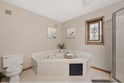 W163N7576  Tamarack Trl, Menomonee Falls, WI 53051 - Photo 37