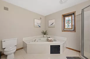 W163N7576 Tamarack Trail, Menomonee Falls, WI 53051 - Photo 37