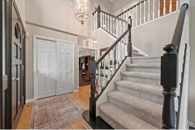 W163N7576  Tamarack Trl, Menomonee Falls, WI 53051 - Photo 7