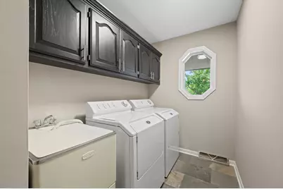 W163N7576  Tamarack Trl, Menomonee Falls, WI 53051 - Photo 29