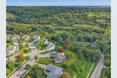 2135  Deer Path, Waukesha, WI 53189 - Photo 39